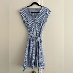 LOFT Blue & White pinstripe lightweight summer “shirt” dress - with POCKETS!